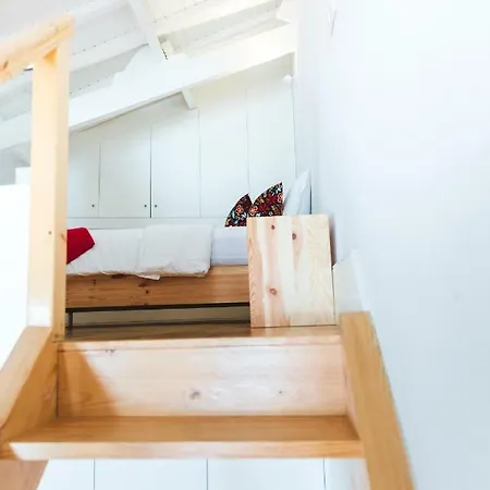 Aposentus -romantic Mezzanine With A Balcony Porto